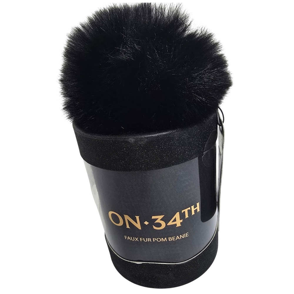 On 34th Black Ribbed Knit Faux Fur Pom Beanie NWT Gift Box
